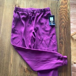NWT Avia joggers